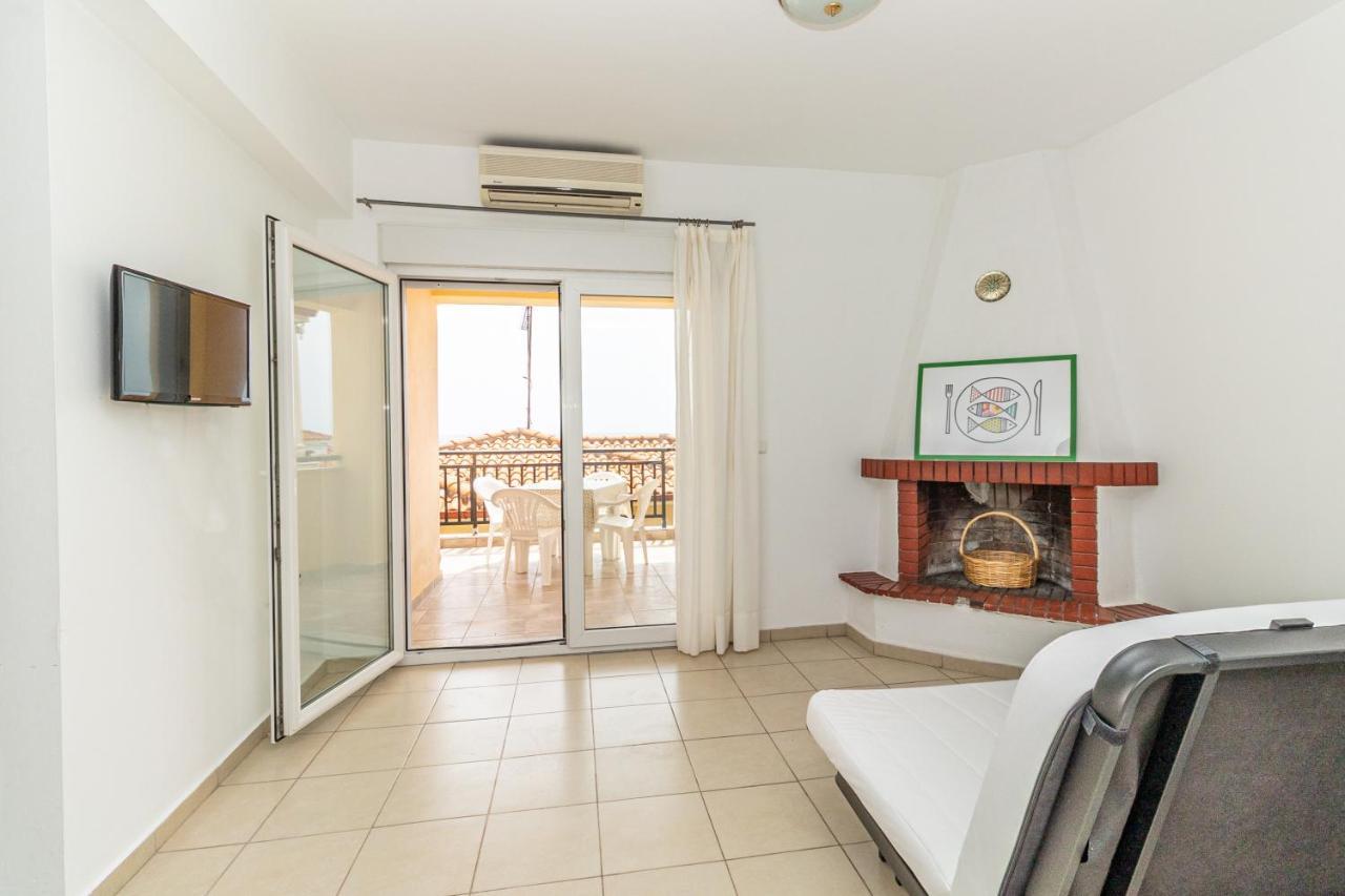 Sunday Mood Apartment Nea Skioni Exterior foto