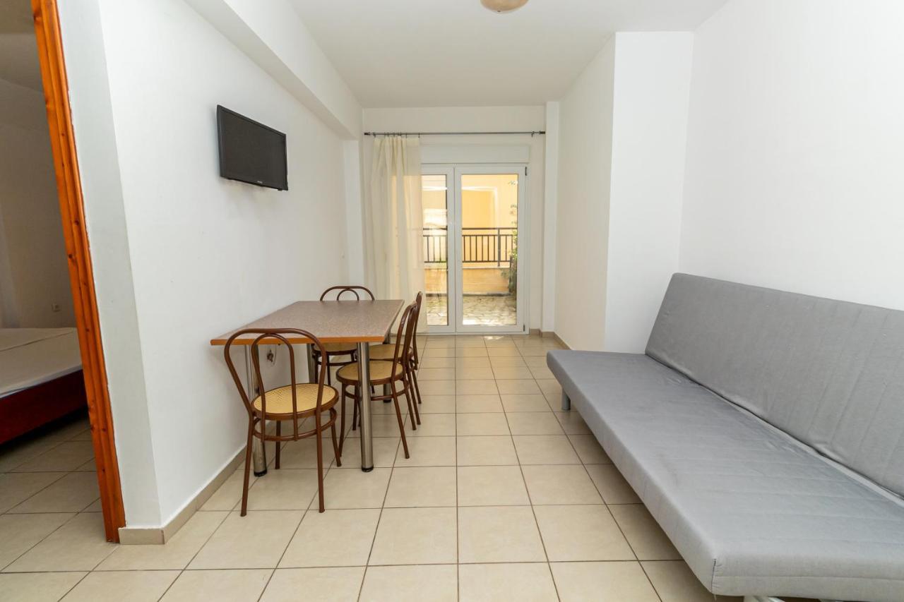 Sunday Mood Apartment Nea Skioni Exterior foto